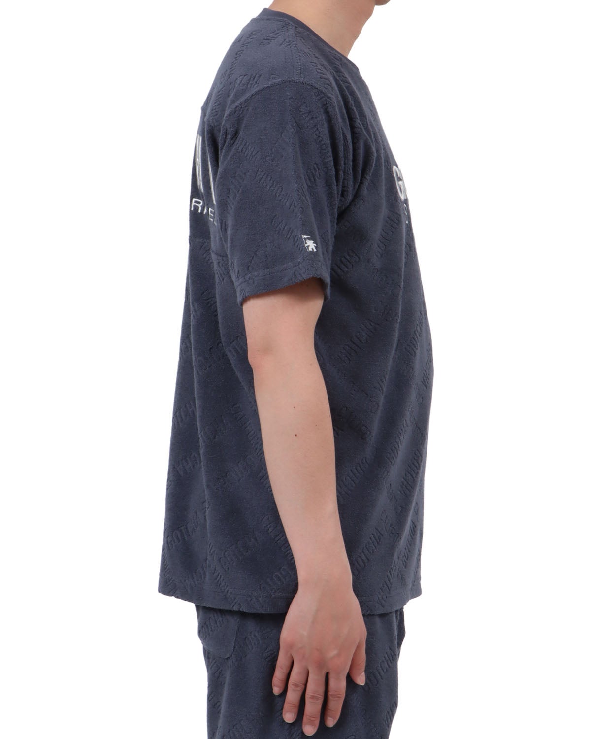 チャコール：174cm62kg(Lサイズ着用)