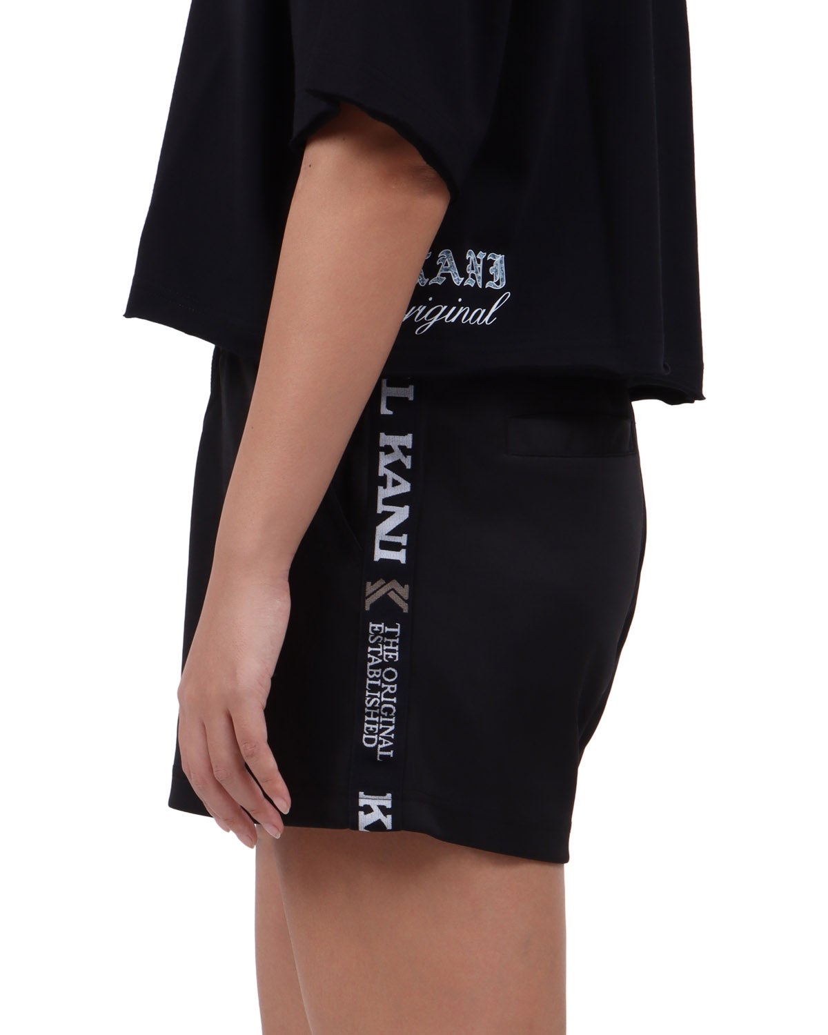 ブラック：167cm(Mサイズ着用)