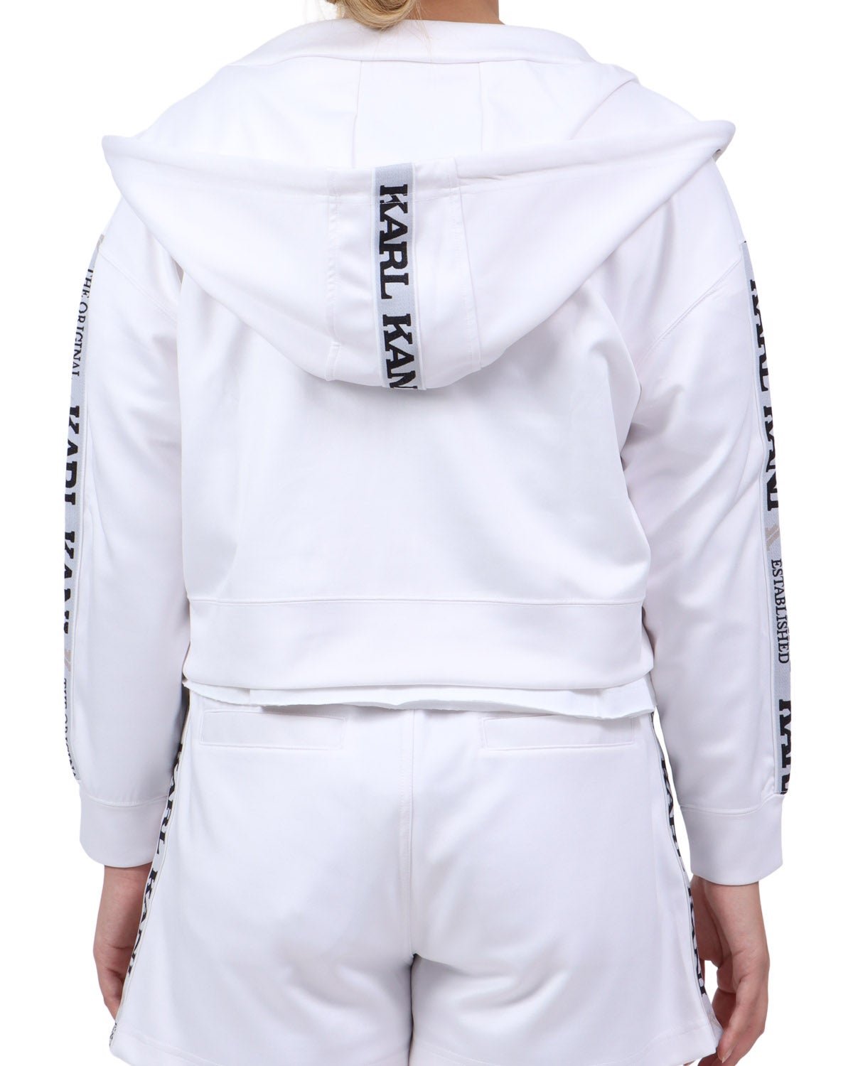 ホワイト：167cm(Mサイズ着用)