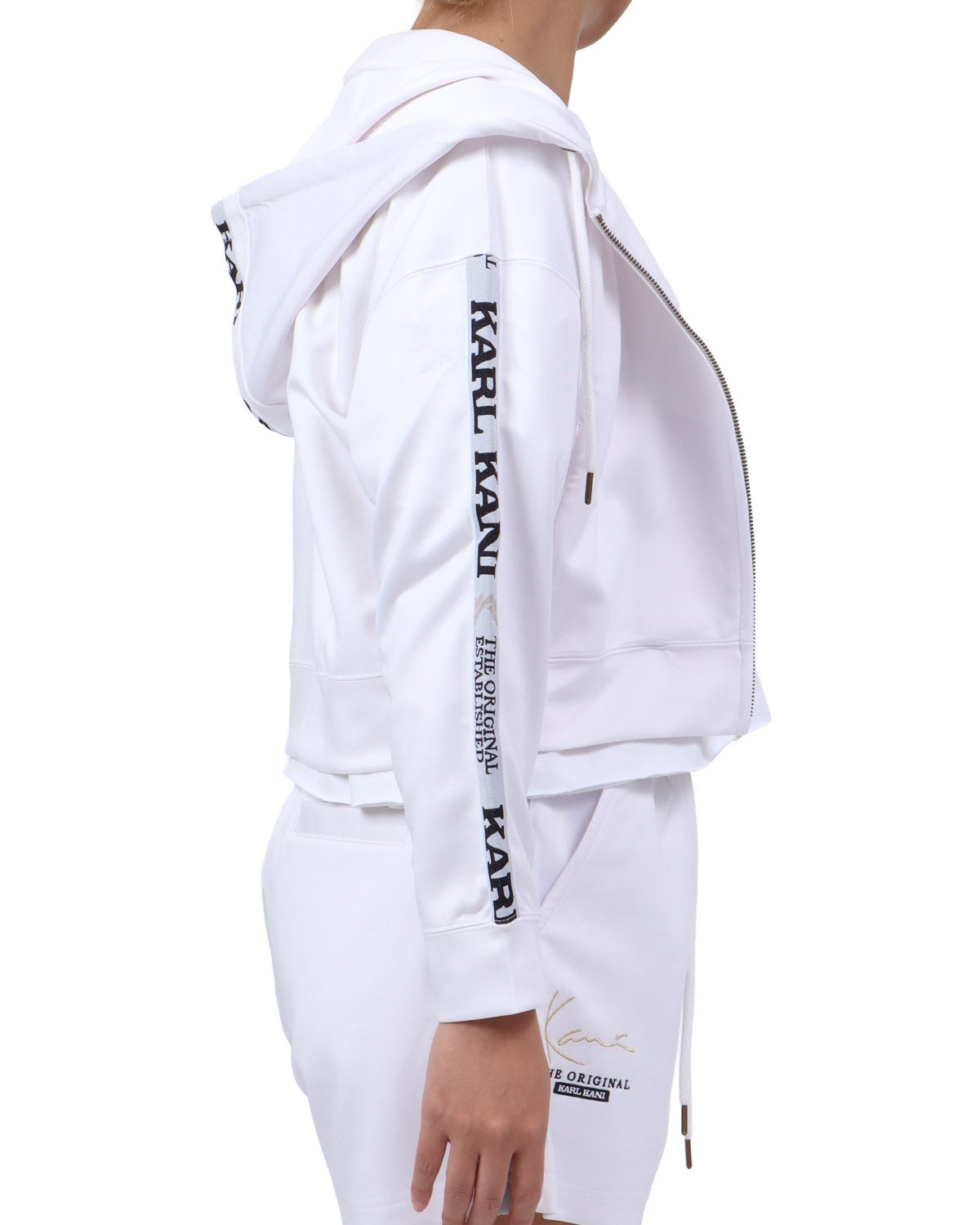 ホワイト：167cm(Mサイズ着用)