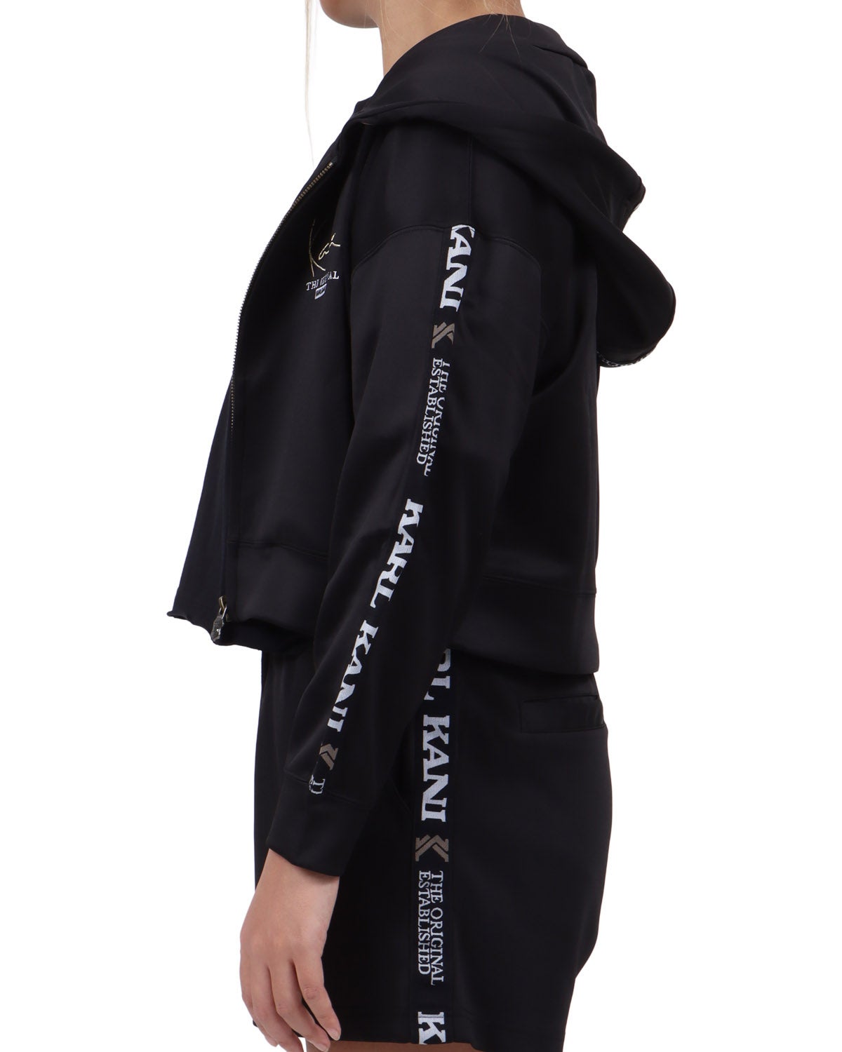 ブラック：167cm(Mサイズ着用)