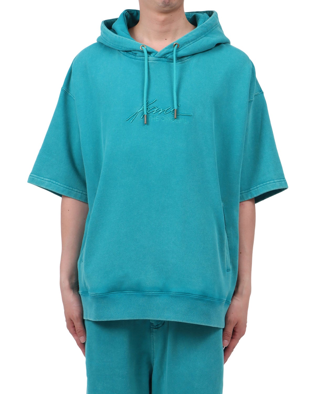 グリーングレー：174cm62kg(Lサイズ着用)