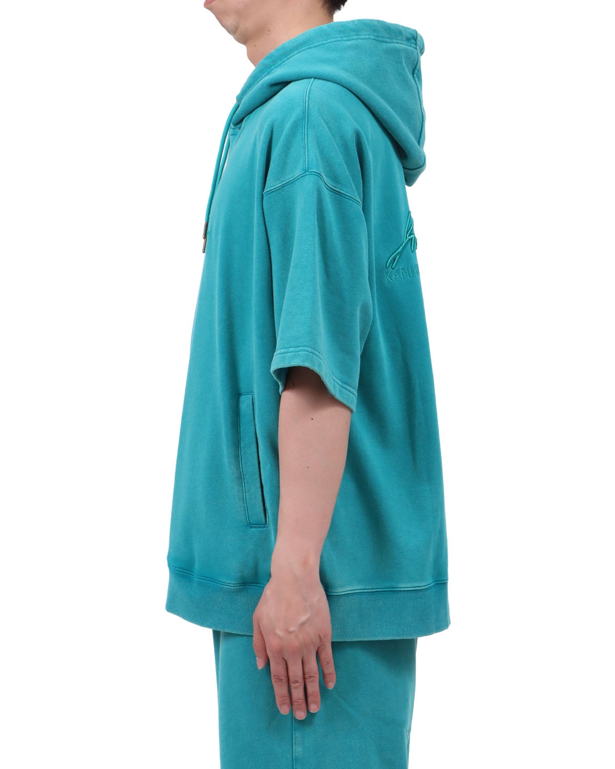 グリーングレー：174cm62kg(Lサイズ着用)