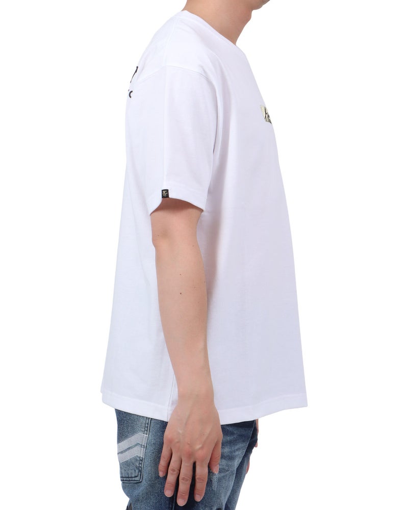 ホワイト：174cm62kg(Lサイズ着用)