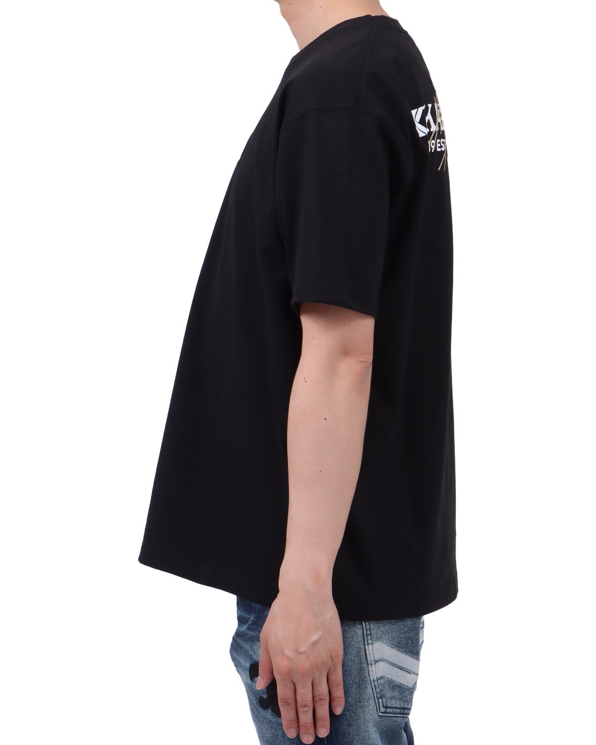 ブラック：174cm62kg(Lサイズ着用)