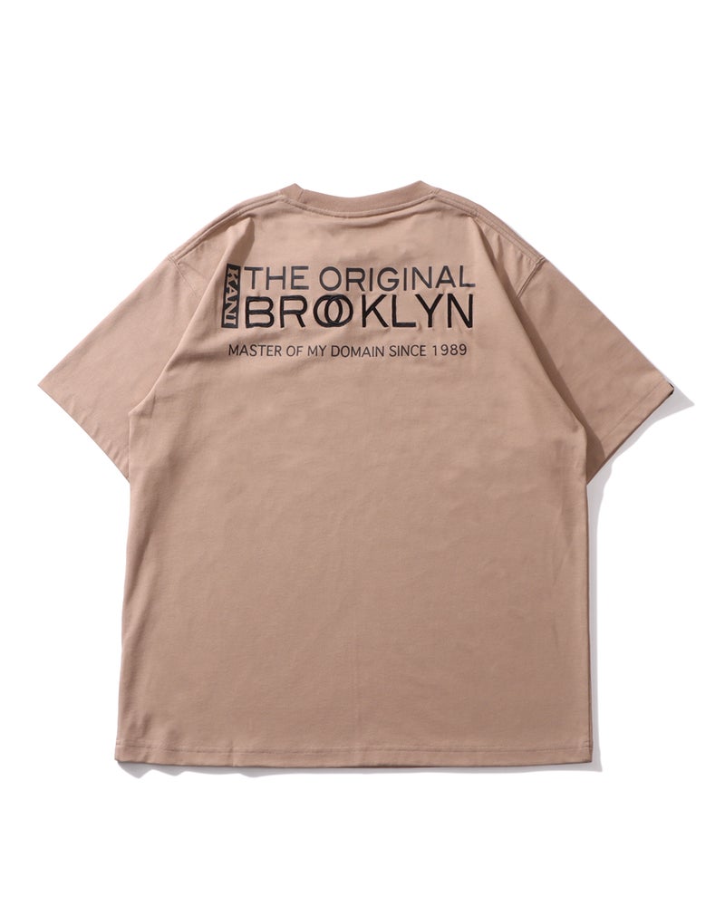 サンドベージュ