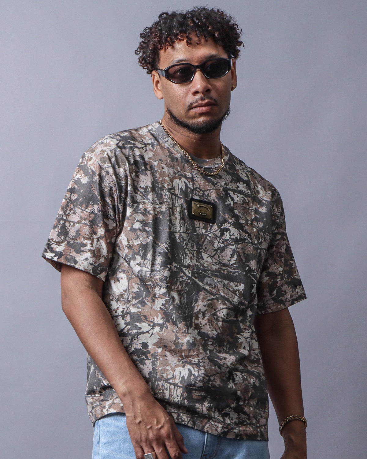 ベージュ：183cm(Lサイズ着用)