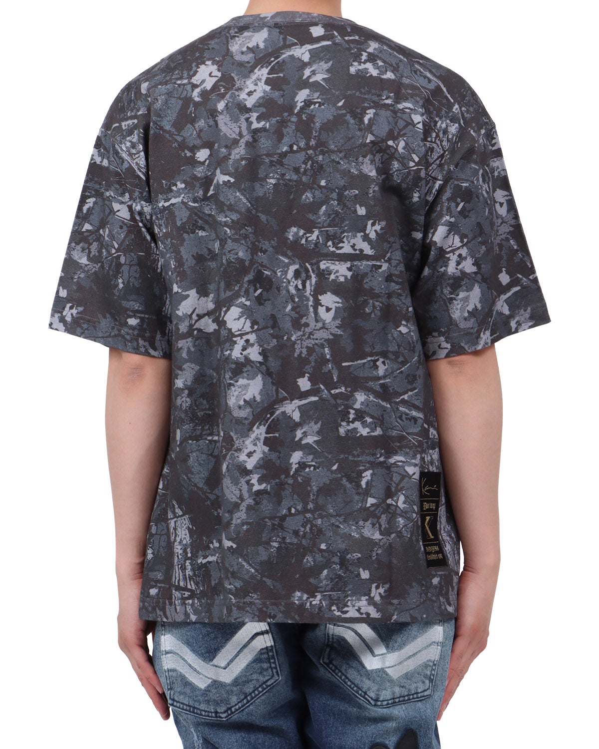 ブラック：174cm62kg(Lサイズ着用)