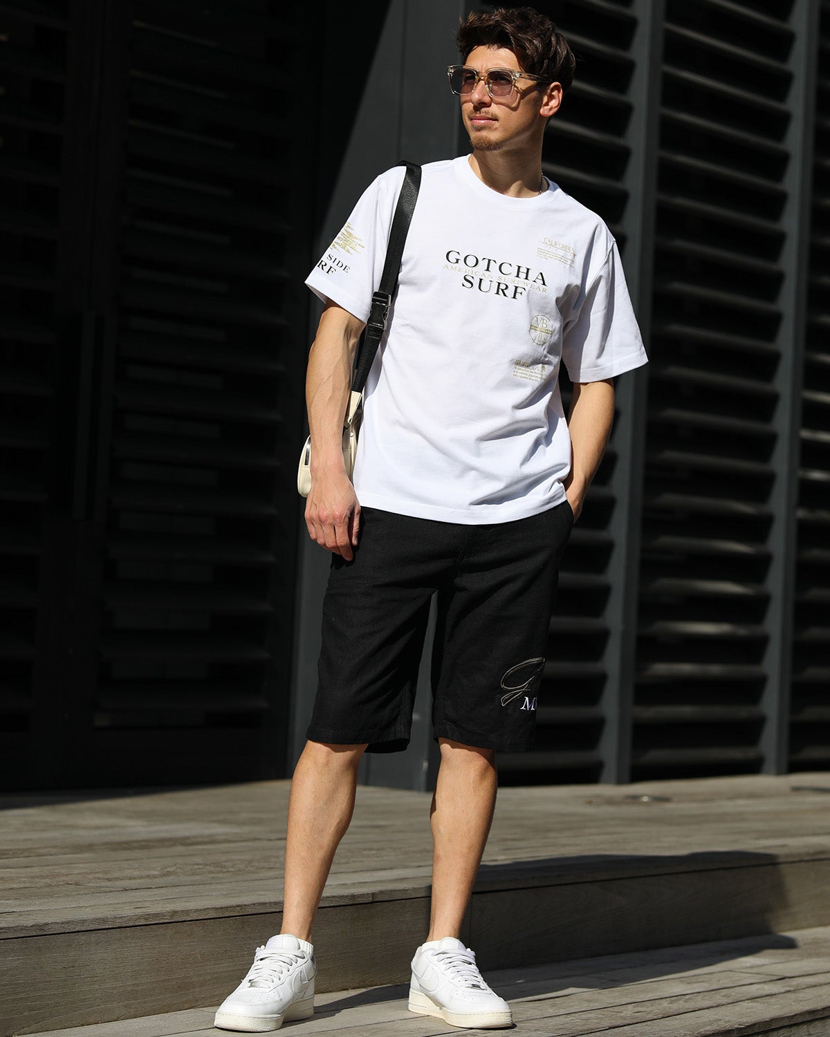 ホワイト：180cm/70kg(Lサイズ着用)