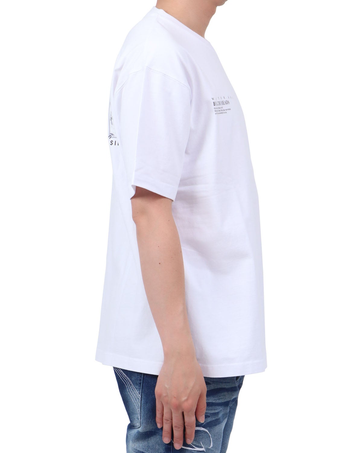 ホワイト：174cm62kg(Lサイズ着用)