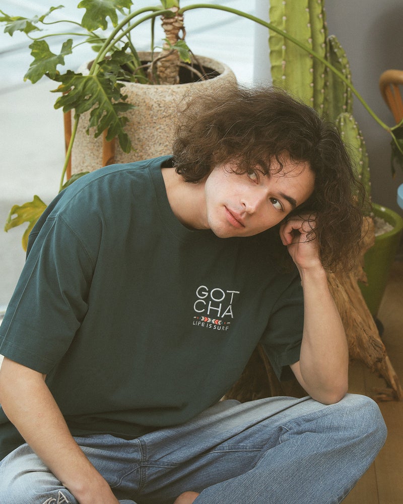 ダークグリーン：175cm/66kg(XLサイズ着用)