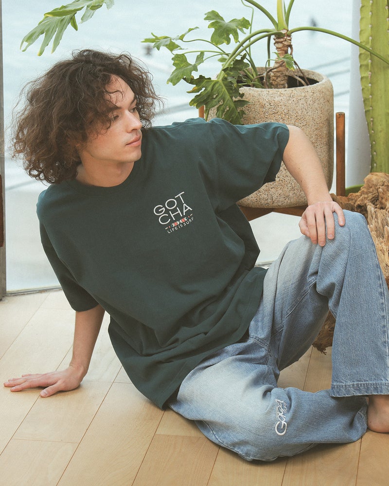 ダークグリーン：175cm/66kg(XLサイズ着用)