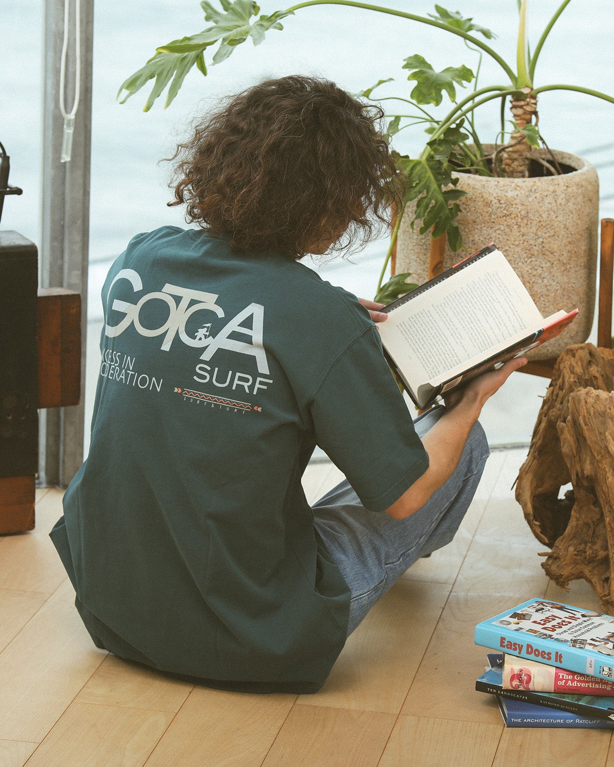 ダークグリーン：175cm/66kg(XLサイズ着用)