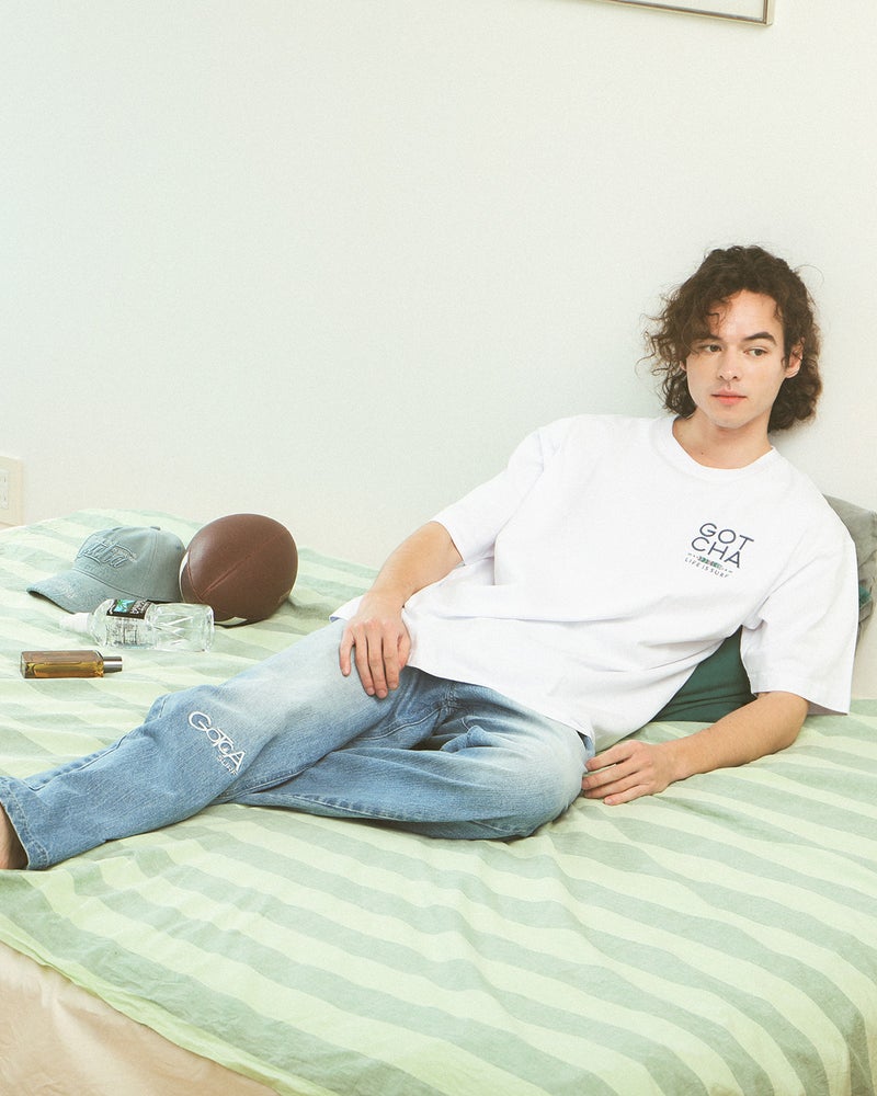 ホワイト：175cm/66kg(XLサイズ着用)