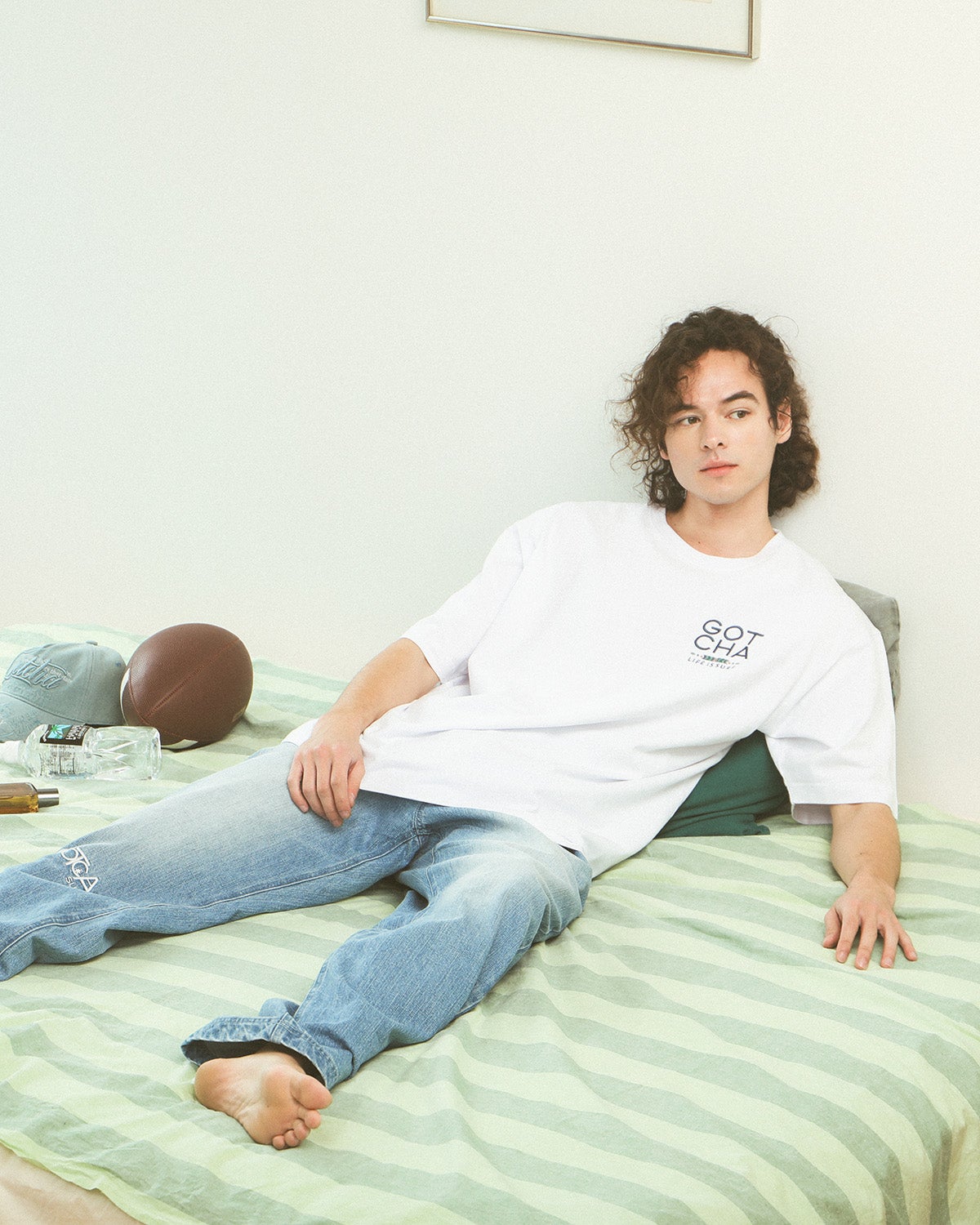 ホワイト：175cm/66kg(XLサイズ着用)