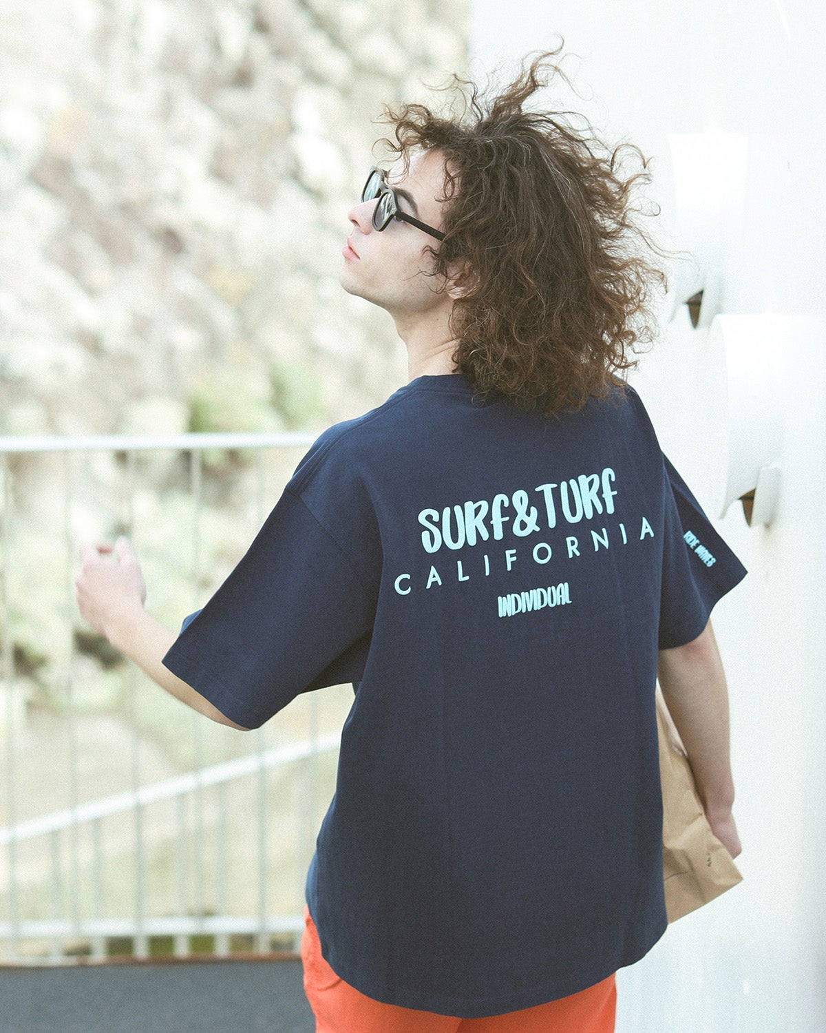 ネイビー：175cm/66kg(XLサイズ着用)