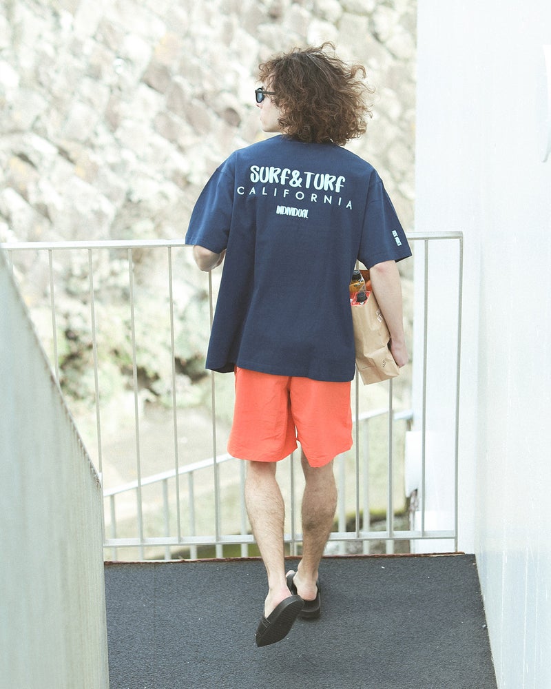 ネイビー：175cm/66kg(XLサイズ着用)