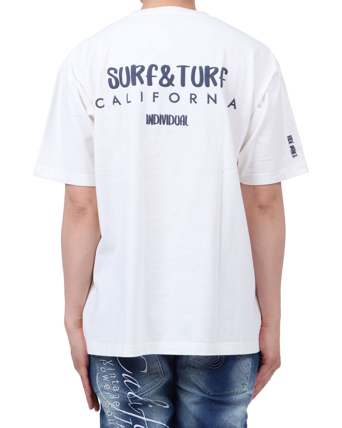 オフホワイト：174cm62kg(Lサイズ着用)