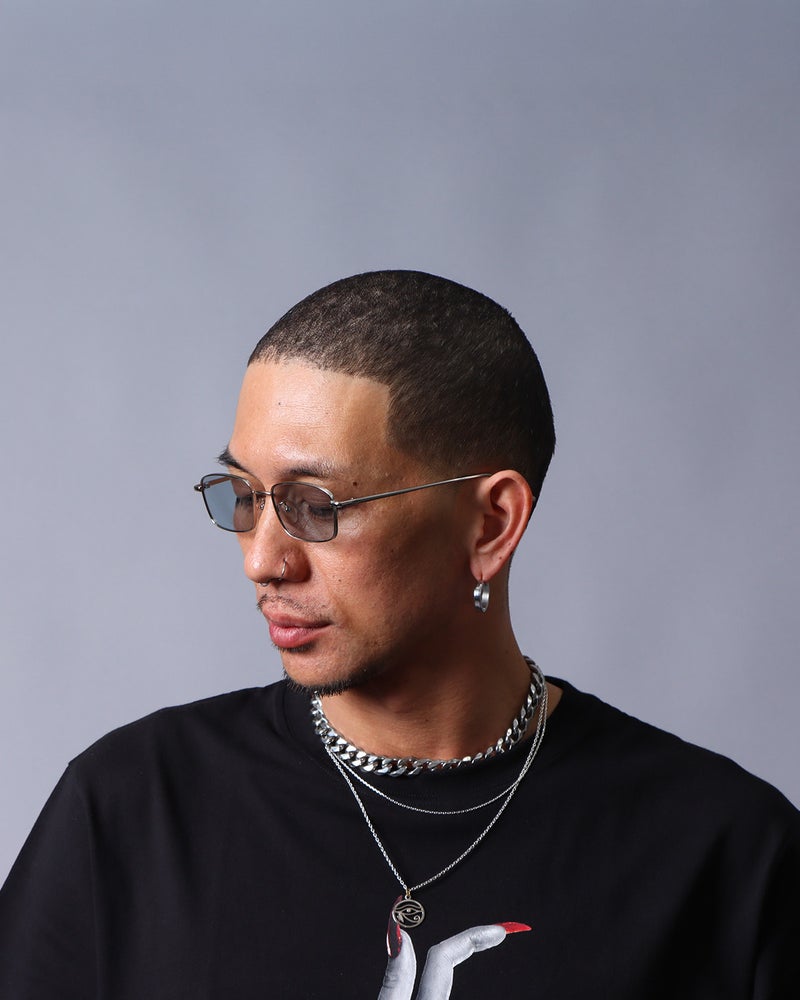 シルバー/グレー