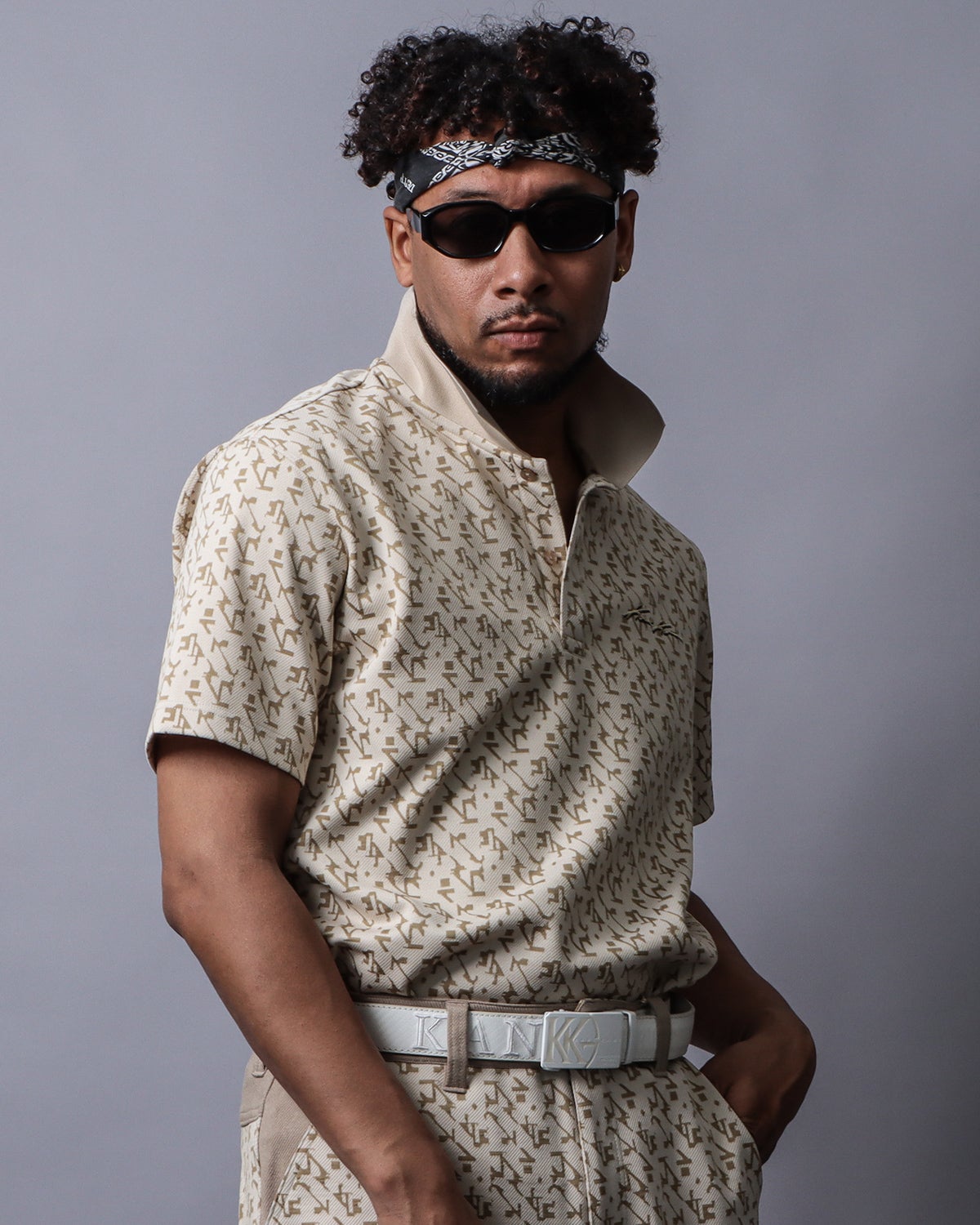 ベージュ：183cm(Lサイズ着用)