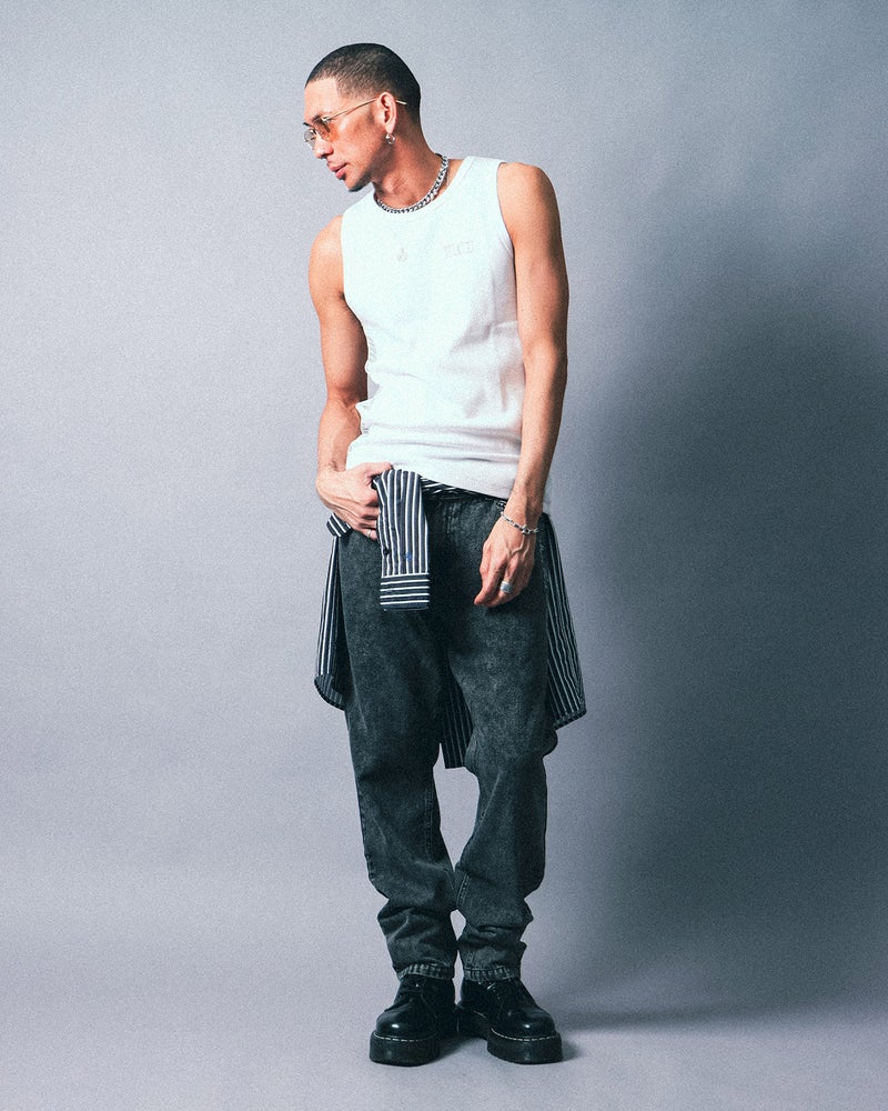 ホワイト：183cm(Lサイズ着用)