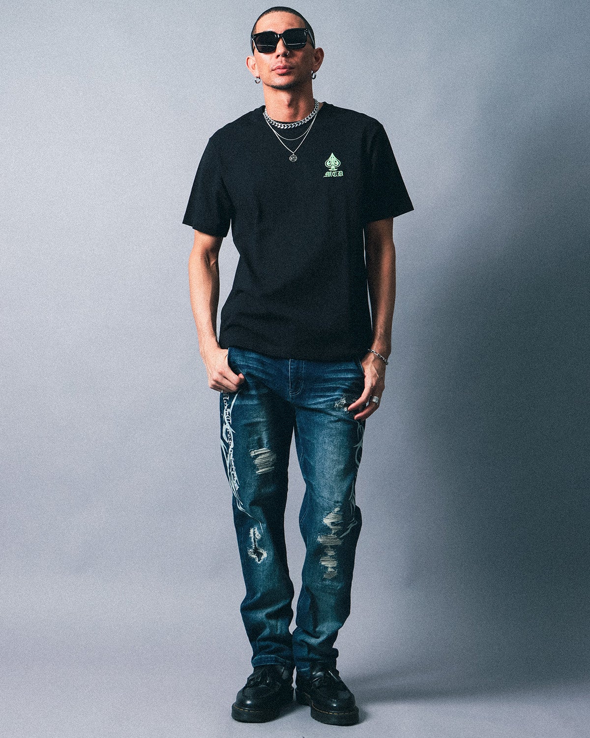 ブラック：183cm(Lサイズ着用)