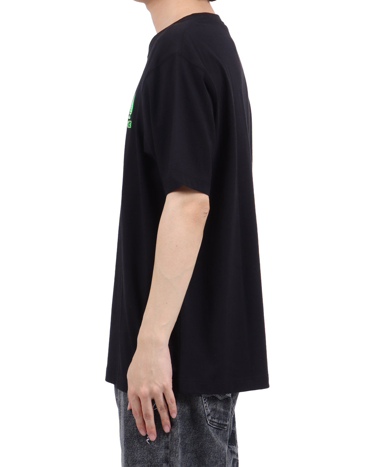 ブラック：173cm63kg(Lサイズ着用)