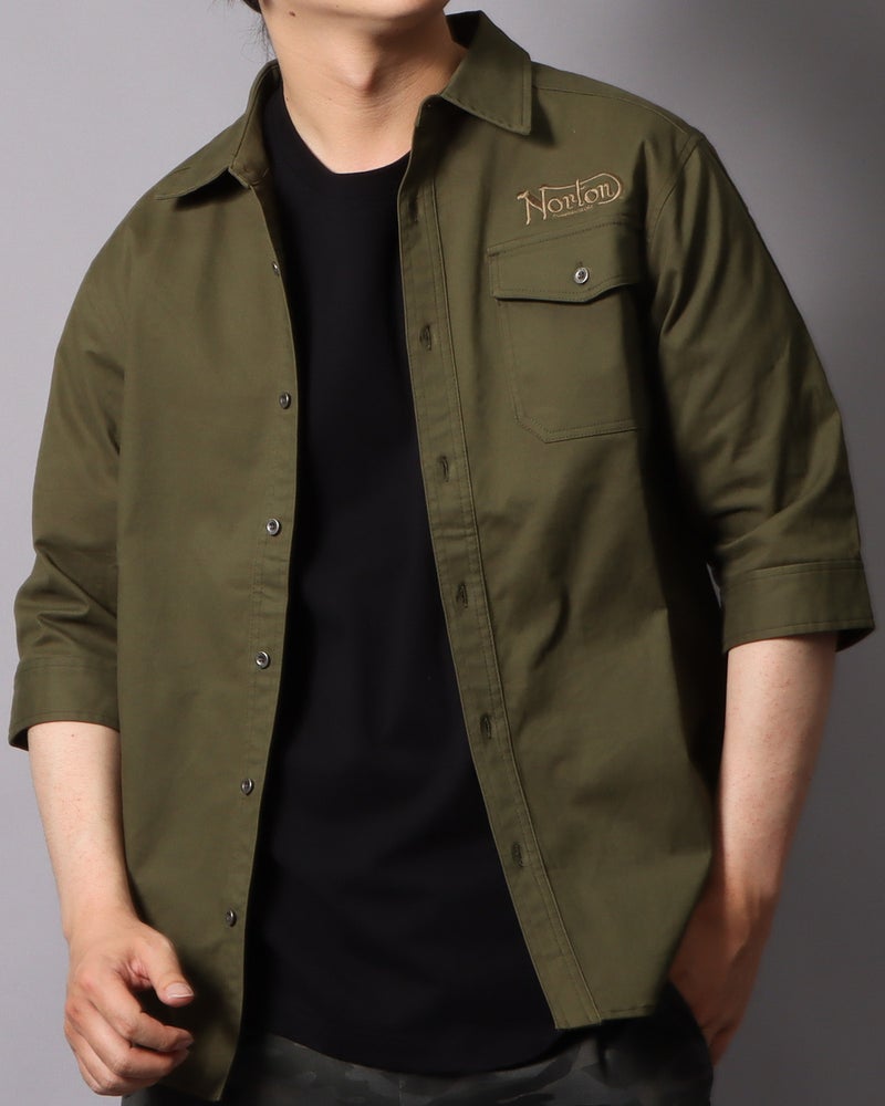 カーキ：178cm/75kg(Lサイズ着用）