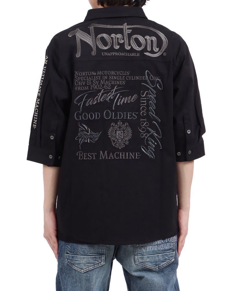 ブラック：173cm63kg(Lサイズ着用)