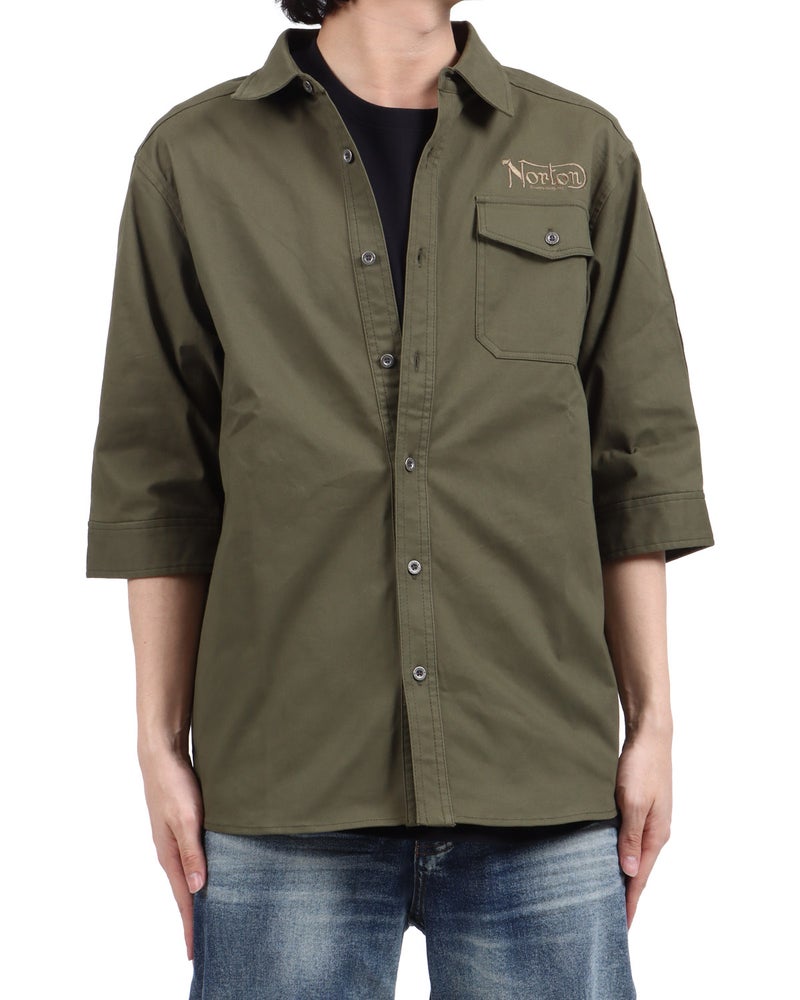 カーキ：173cm63kg(Lサイズ着用)