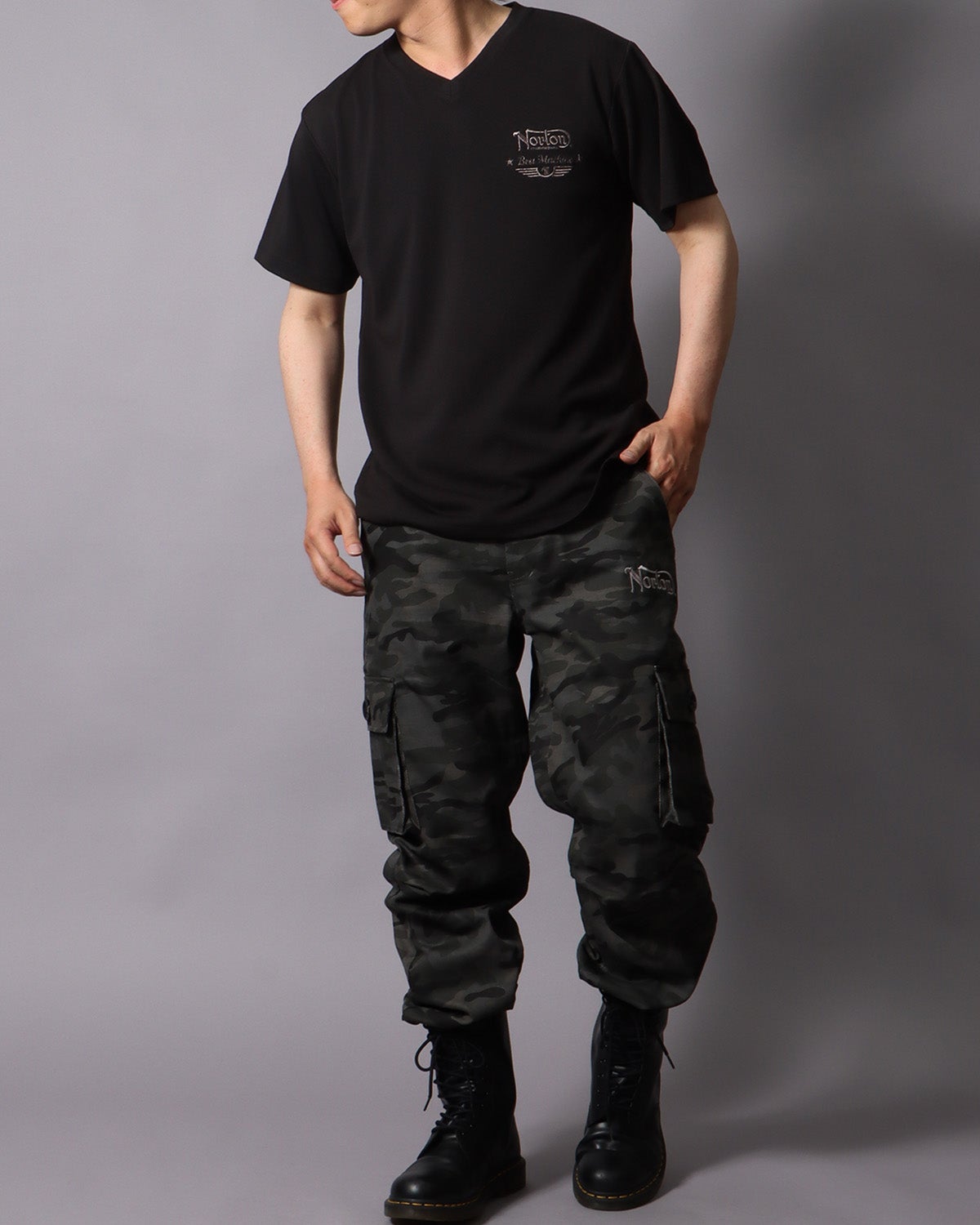 ブラック：178cm/75kg(Lサイズ着用）