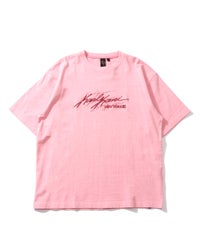 ピンク