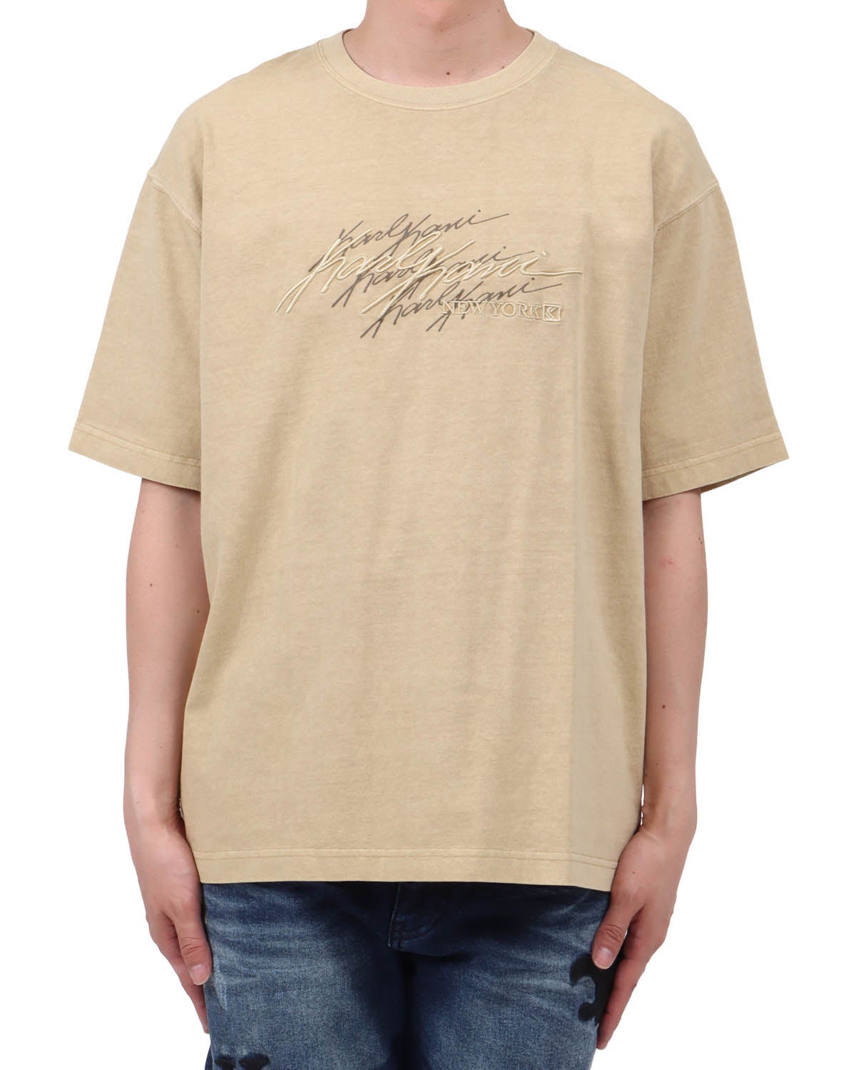 ベージュ：174cm62kg(Lサイズ着用)