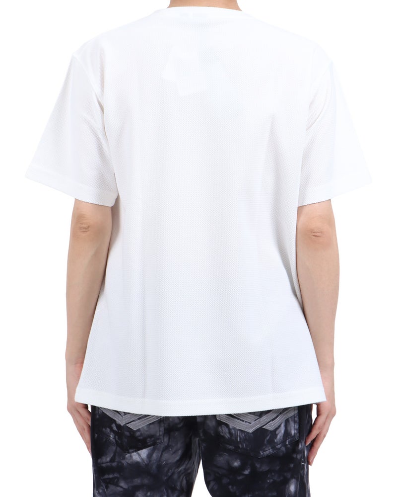 ホワイト：173cm63kg(Lサイズ着用)