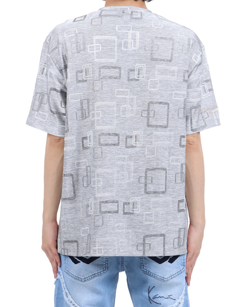 グレー：173cm63kg(Lサイズ着用)