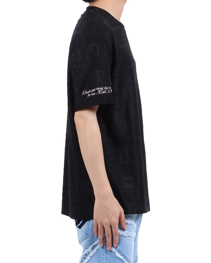 ブラック：173cm63kg(Lサイズ着用)