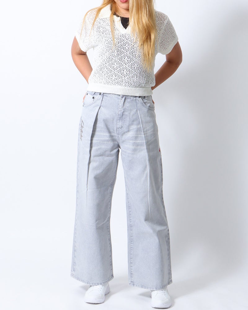 ホワイト：167cm(Mサイズ着用)