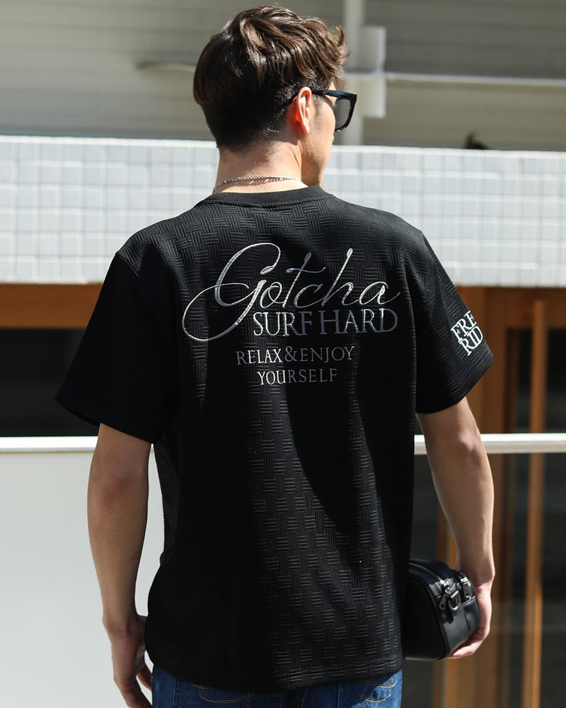 ブラック：180cm/70kg(Lサイズ着用)