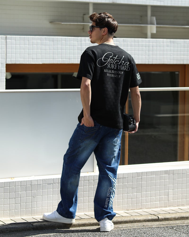 ブラック：180cm/70kg(Lサイズ着用)