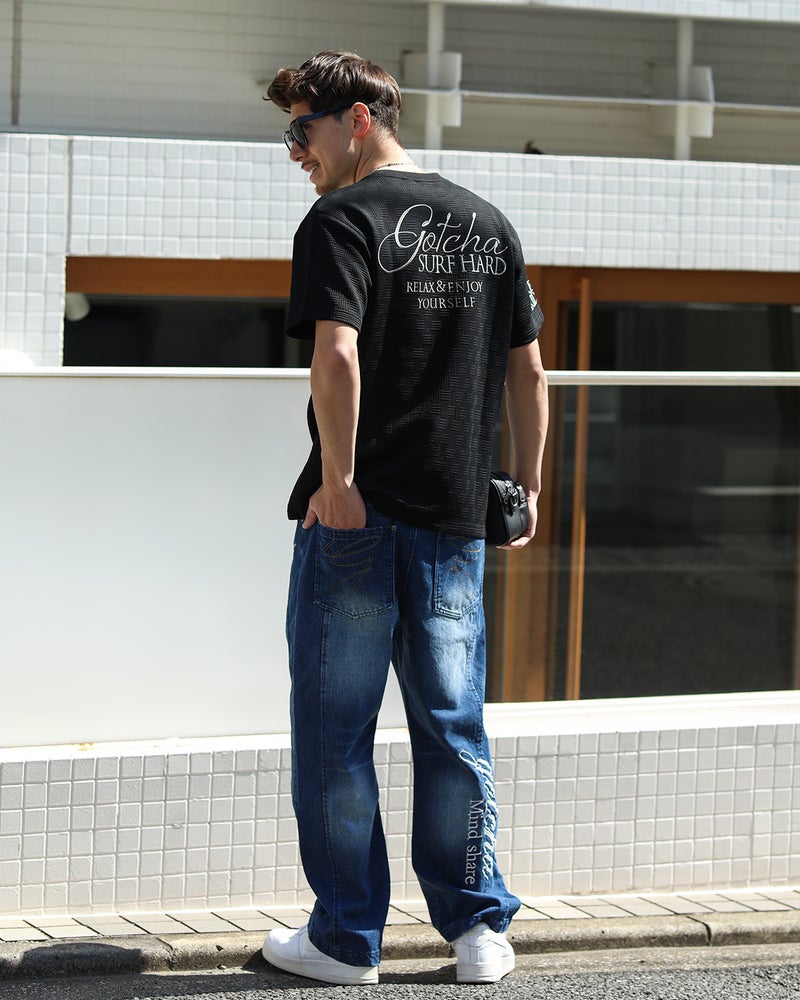 ブラック：180cm/70kg(Lサイズ着用)