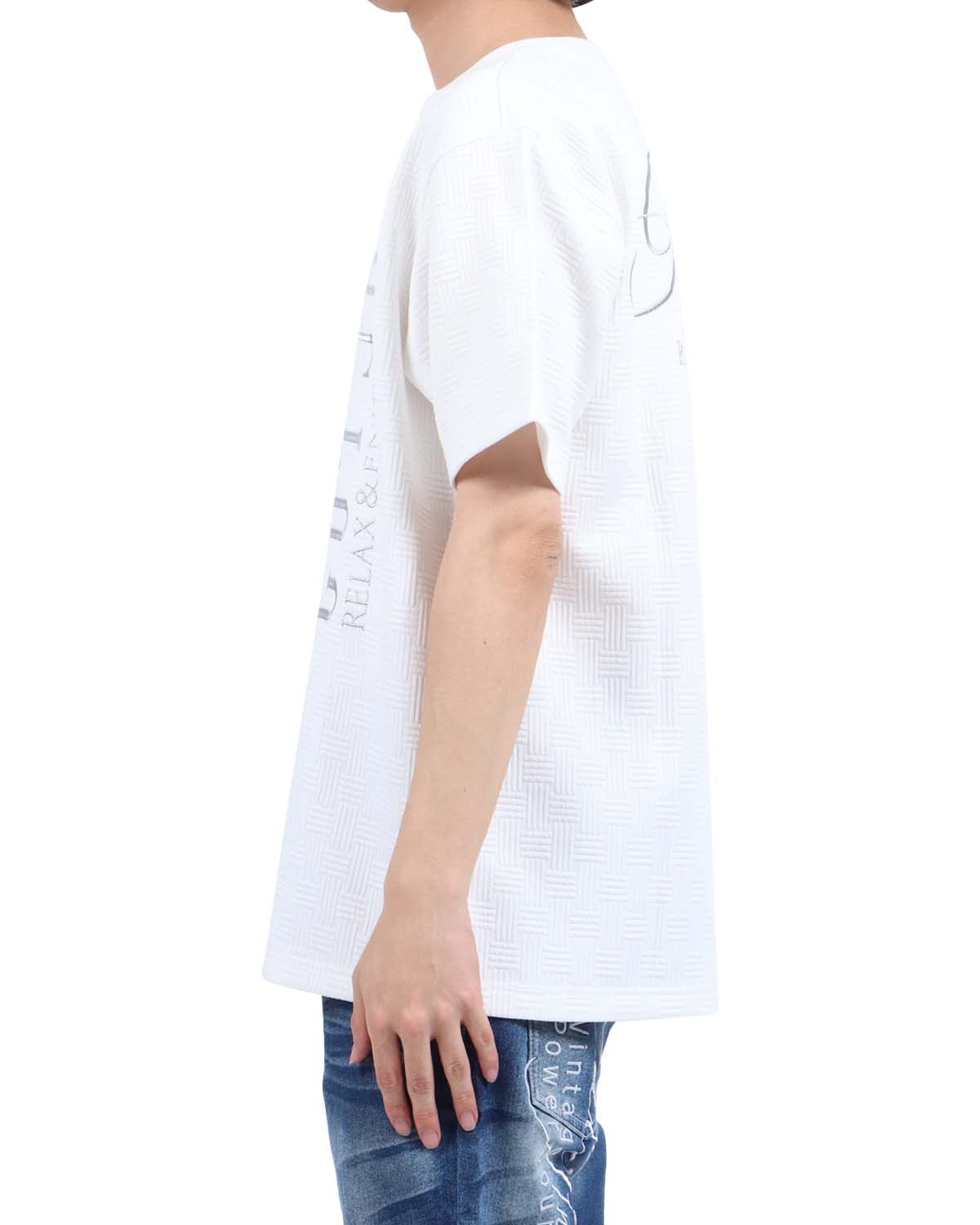 ホワイト：173cm63kg(Lサイズ着用)