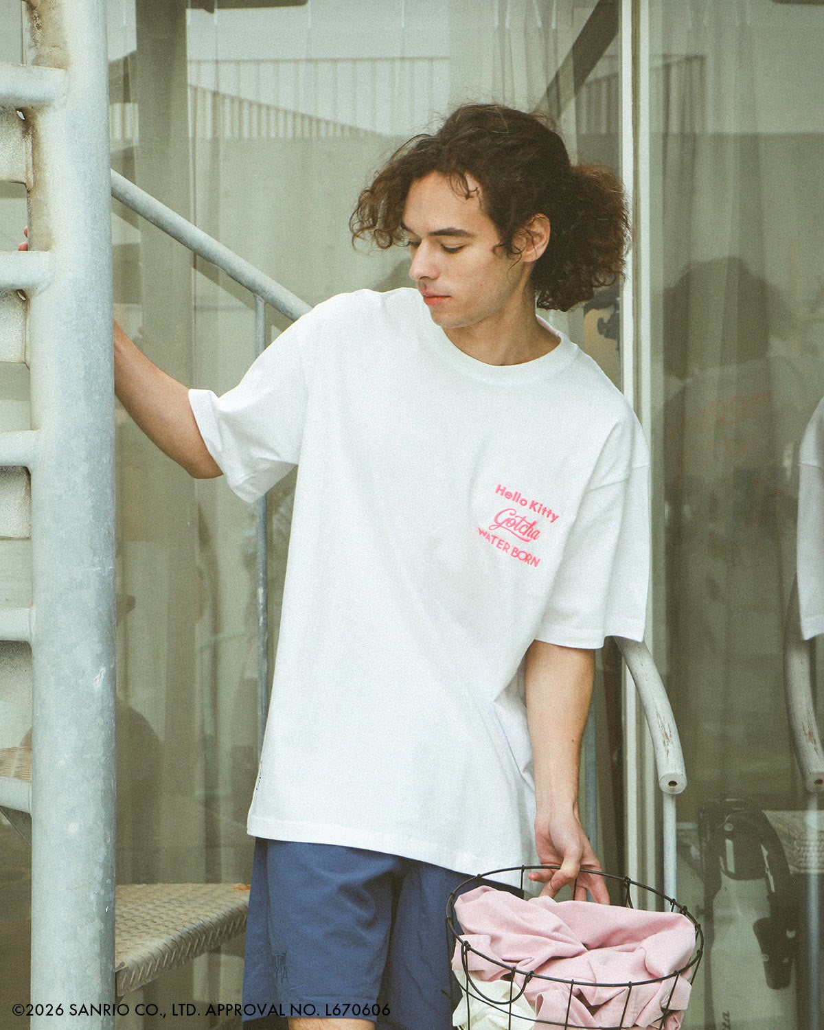 ホワイト:175cm66kg(Lサイズ着用)