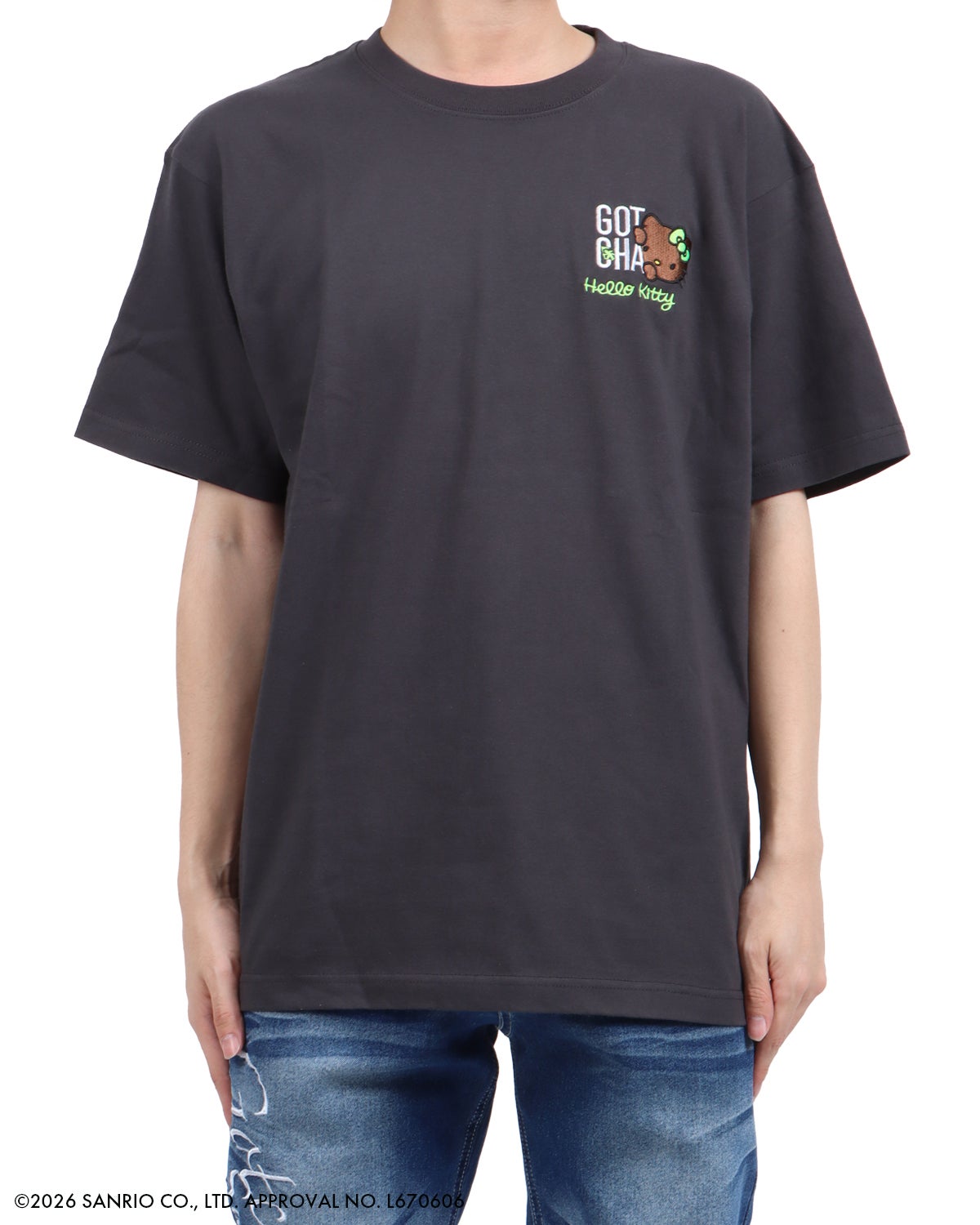 GOTCHA] 日焼け ハローキティ ビッグロゴ T | PEET ONLINE STORE