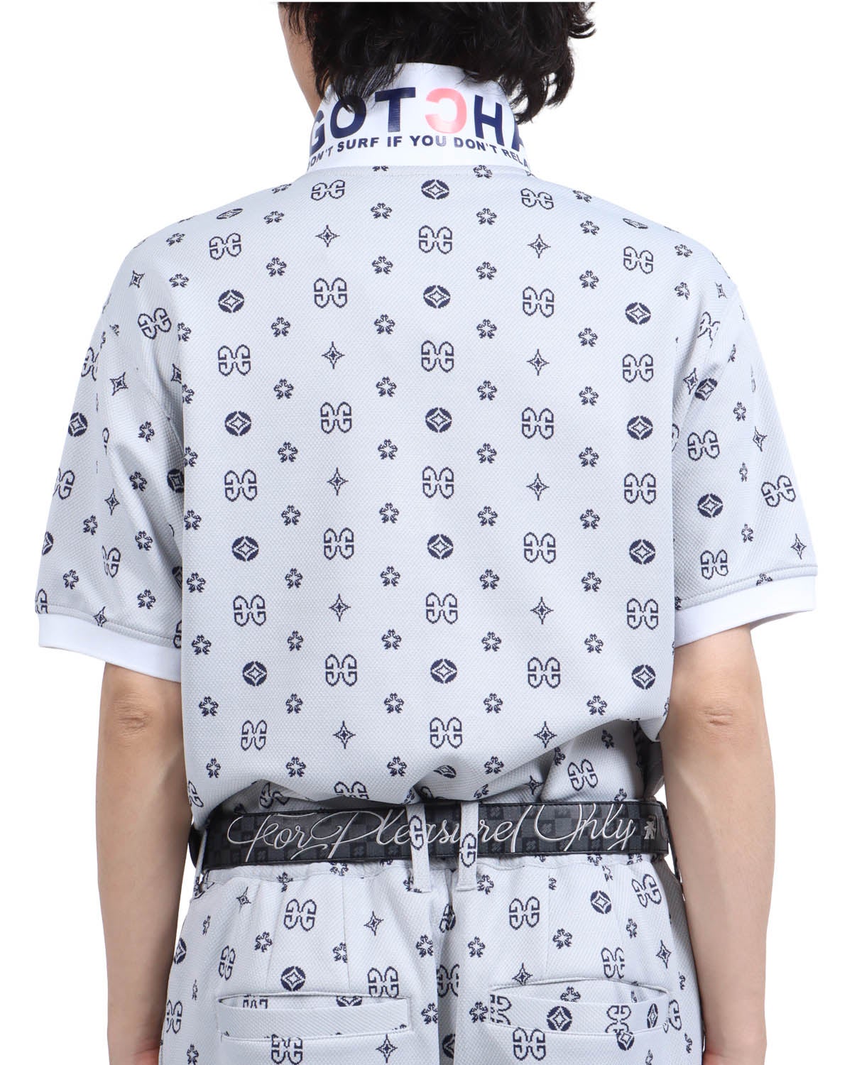 ホワイト：173cm63kg(Lサイズ着用)