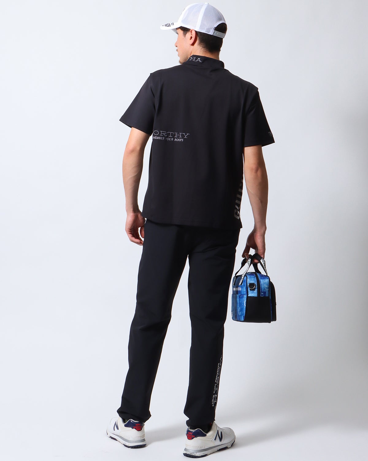 ブラック：180cm/70kg(Lサイズ着用)