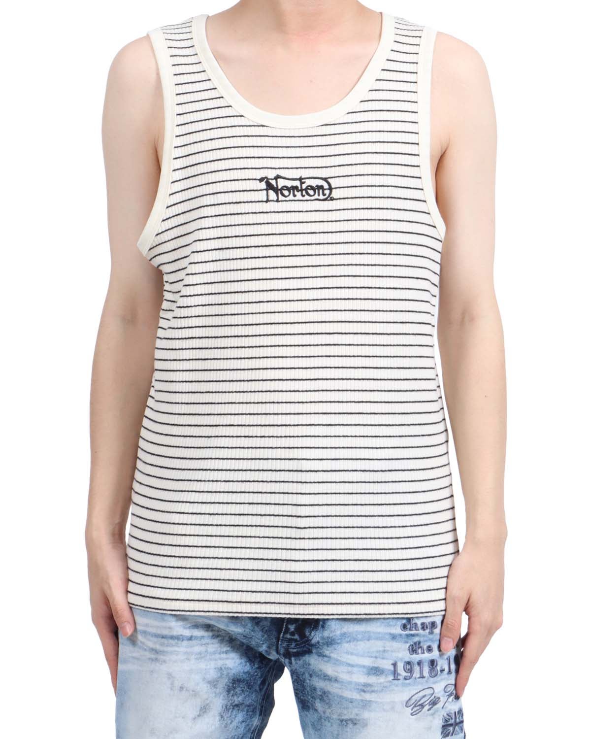 ホワイト：173cm63kg(Lサイズ着用)