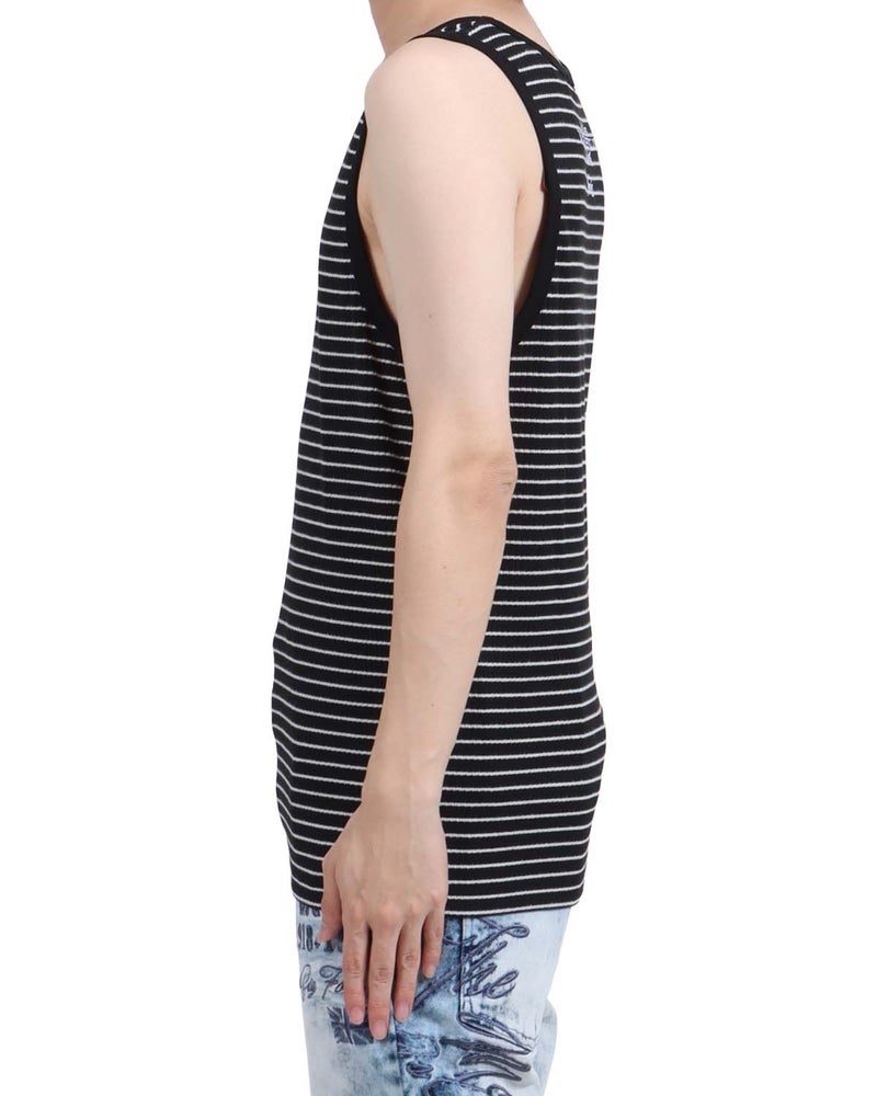 ブラック：173cm63kg(Lサイズ着用)