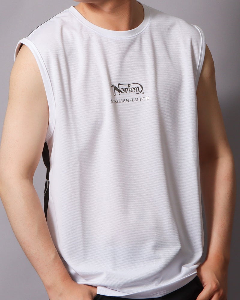 ホワイト：178cm/75kg(Lサイズ着用)