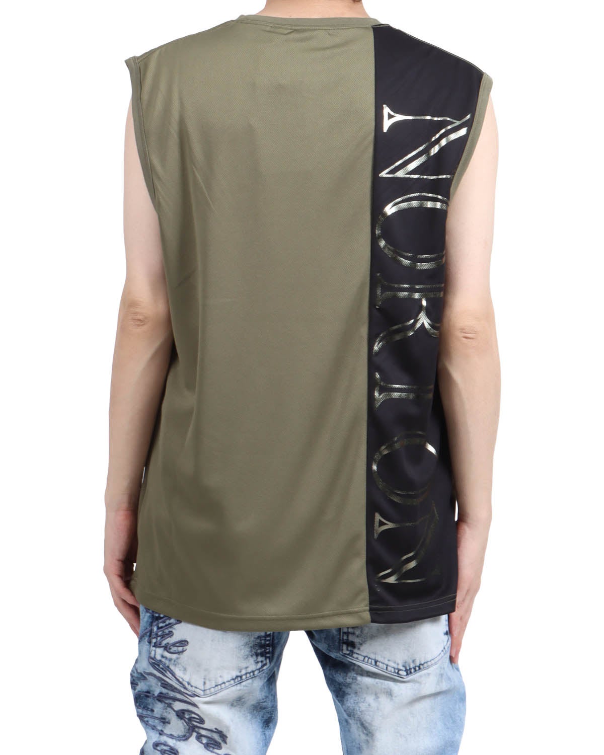 カーキ：173cm63kg(Lサイズ着用)