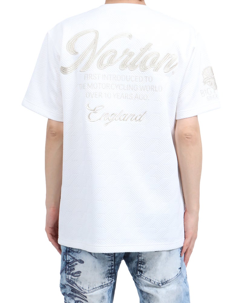 ホワイト：173cm63kg(Lサイズ着用)